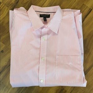 XXL Men’s Banana Republic Dress Shirt